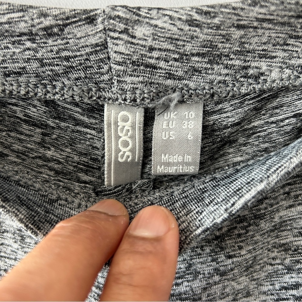 ASOS Women’s Grey Stretchy Capri Leggings Pants Size 6 - Picture 4 of 8